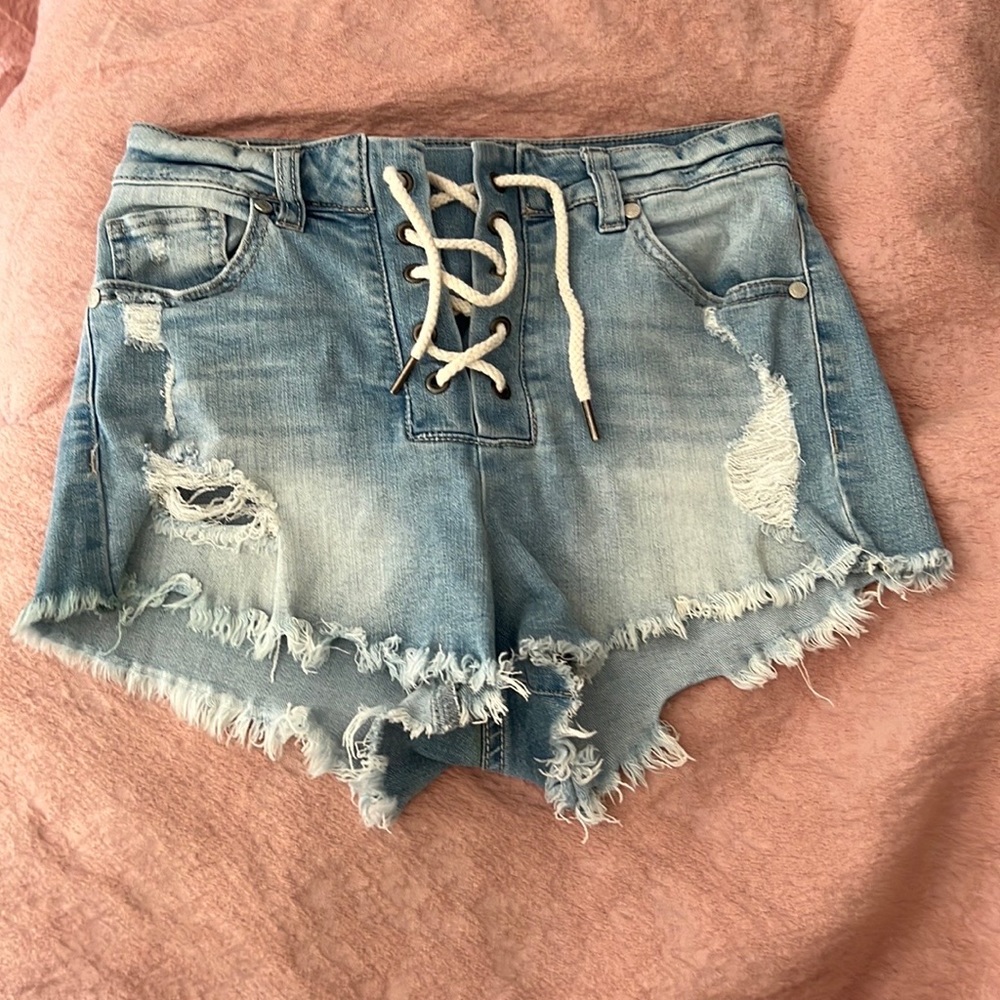 Refuge Corset front Jean shorts